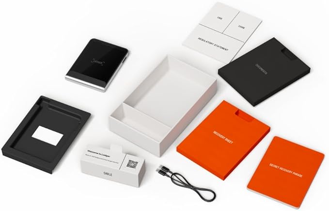 Bundle Ledger Flex + Magnet Folio - Now Including Ledger Recovery Key - Discover The World's Most intuitive Hardware Wallet, Enhanced with a Quick, Easy Backup Access