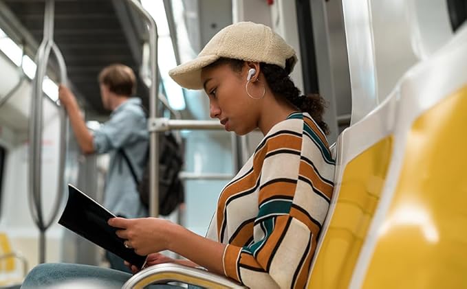 JBL Vibe Beam - True Wireless JBL Deep Bass Sound Earbuds, Bluetooth 5.2, Water & Dust Resistant, Hands-free call with VoiceAware, Up to 32 hours of battery life (White)