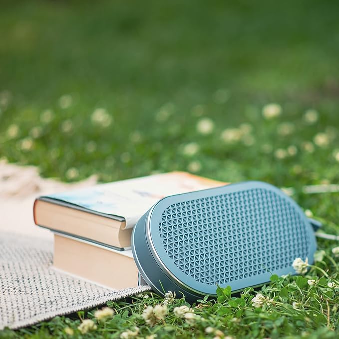 DALI Katch G2 Portable Bluetooth Speaker (Chilly Blue)