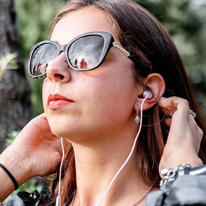 LUDOS Clamor USB C Headphones for iPhone 17 16 15 Pro Max Plus Air iPad Pro, 5 Years Warranty, USB-C Earbuds for Samsung Galaxy S24 S23 Ultra S22 S21 FE S20 A55 A54 A53, USB Type C Earphones - Pink