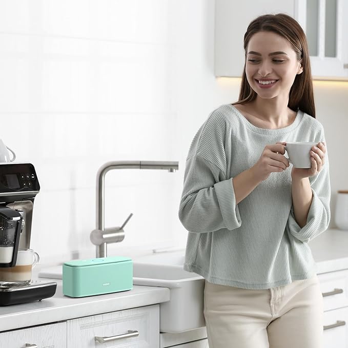 DOSS SoundBox Touch Wireless Bluetooth Speaker with 12W HD Sound and Bass, IPX5 Water-Resistant, 20H Playtime, Handsfree, Portable for Office, Home, Outdoor, Travel-Green