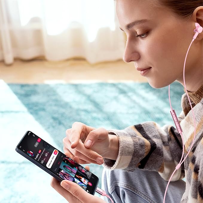 USB C Headphones for iPhone 17 Air 16e 16 Pro Max 15 Plus, Type C Headphone Wired Earbuds with Mic HiFi Magnetic Sport Earphone for iPad Pro Air Samsung Flip Fold 6 Galaxy S25 S24 S23 OnePlus 13 12 9