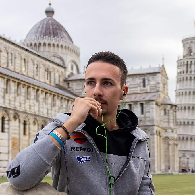 LUDOS Clamor USB C Headphones for iPhone 16 15 Pro Max Plus iPad Pro, 5 Years Warranty, USB-C Earbuds for Samsung Galaxy S24 S23 Ultra S22 S21 FE S20 A55 A54 A53, USB Type C Earphones - Green